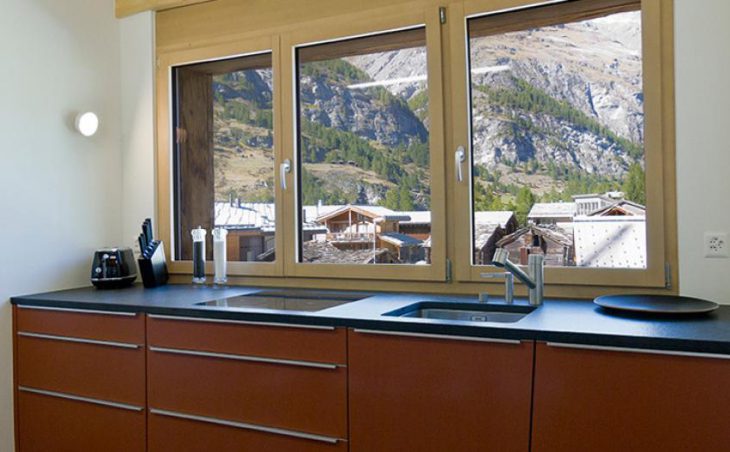 Chalet High 7 Apartment in Zermatt , Switzerland image 3 